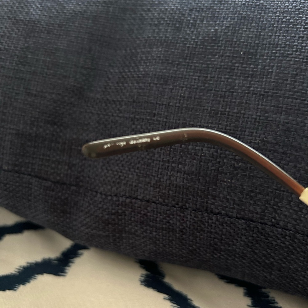 Unique Designer Women’s frames - Picture 8 of 8